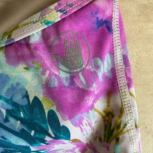 BODY GLOVE || Floral Sports Bra -Size XL - Picture 6 of 7